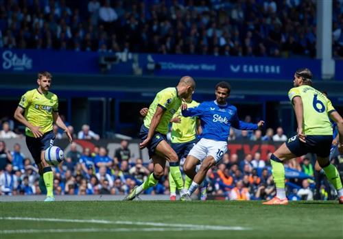 Everton x Southampton