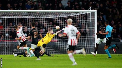 PSV Eindhoven x Arsenal