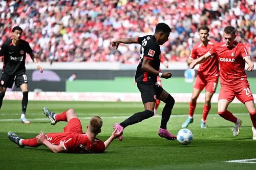 Freiburg x Eintracht Frankfurt