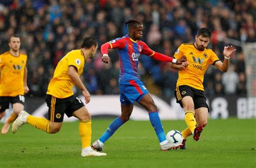 Crystal Palace x Lobos