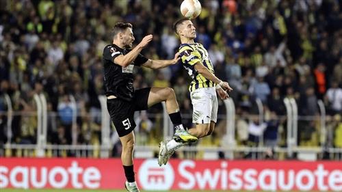 Larnaca AEK x Fenerbahçe