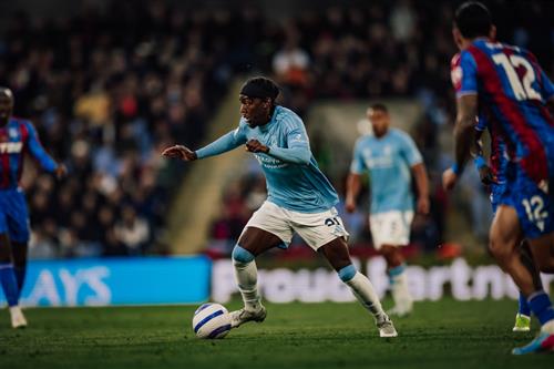 Crystal Palace x Nottingham Forest