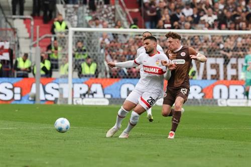 St Pauli x Estugarda