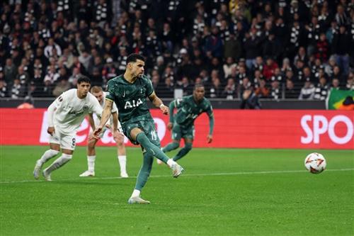 Eintracht Frankfurt x Tottenham Hotspur