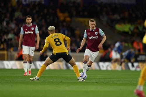 Lobos x West Ham United