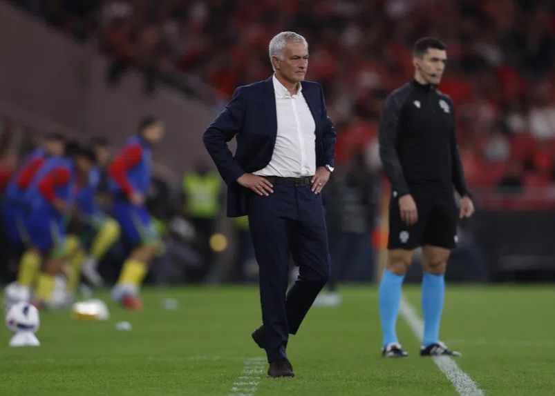 Mourinho: Percebe-se desde o primeiro minuto de jogo que vamos vencer, e vamos vencer lindamente