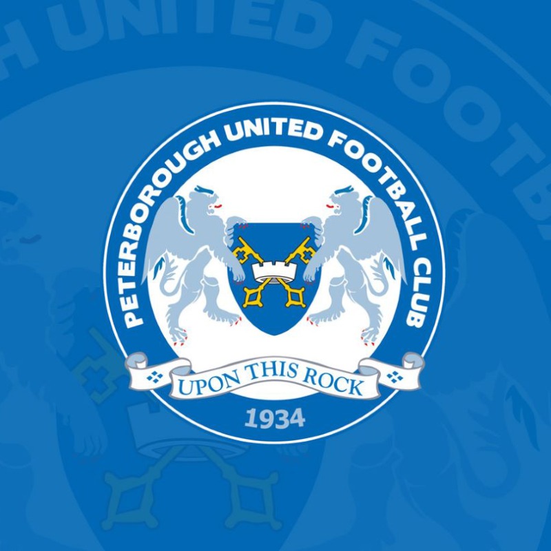 Oficial do League One Peterborough United: Darren Ferguson, filho do técnico Ferguson, demitido