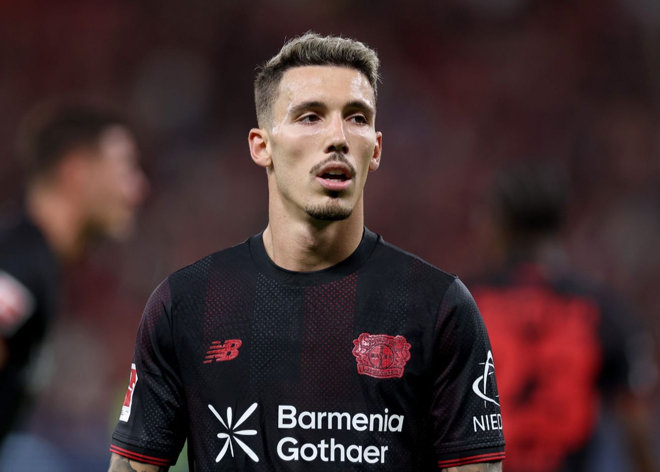 Grimaldo: Não entendo as críticas ao Nunez, ele ainda marcou muitos gols no Liverpool