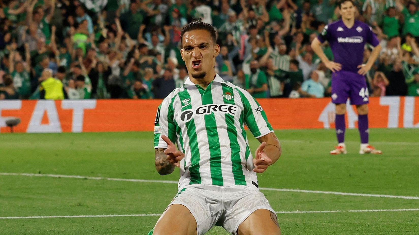 Anthony Betis marcou 15 gols em 36 jogos em sua carreira, e seu número de gols ultrapassou completamente o do Manchester United.