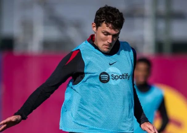 Christensen: Agora focado em jogar pelo time, não haverá plano alternativo se o contrato não for renovado