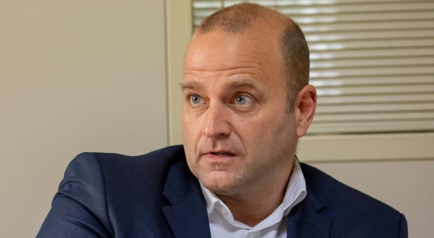Ex-candidato critica Laporta: Perdendo 1 bilhão de euros em cinco anos, Barcelona sob sua liderança não tem futuro