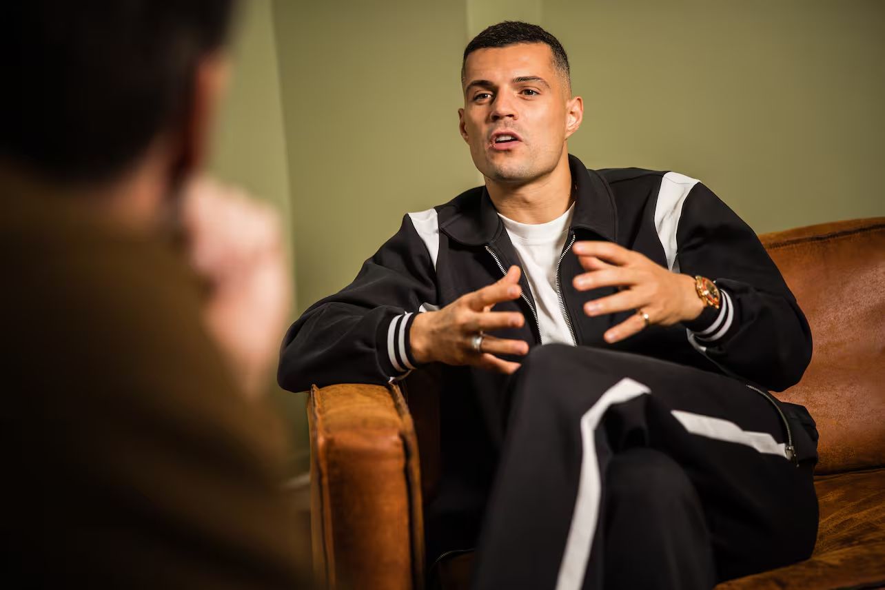 Xhaka: Okafor não tem contato com o técnico suíço há muito tempo? Precisamos ter os pés no chão, falar menos e fazer mais