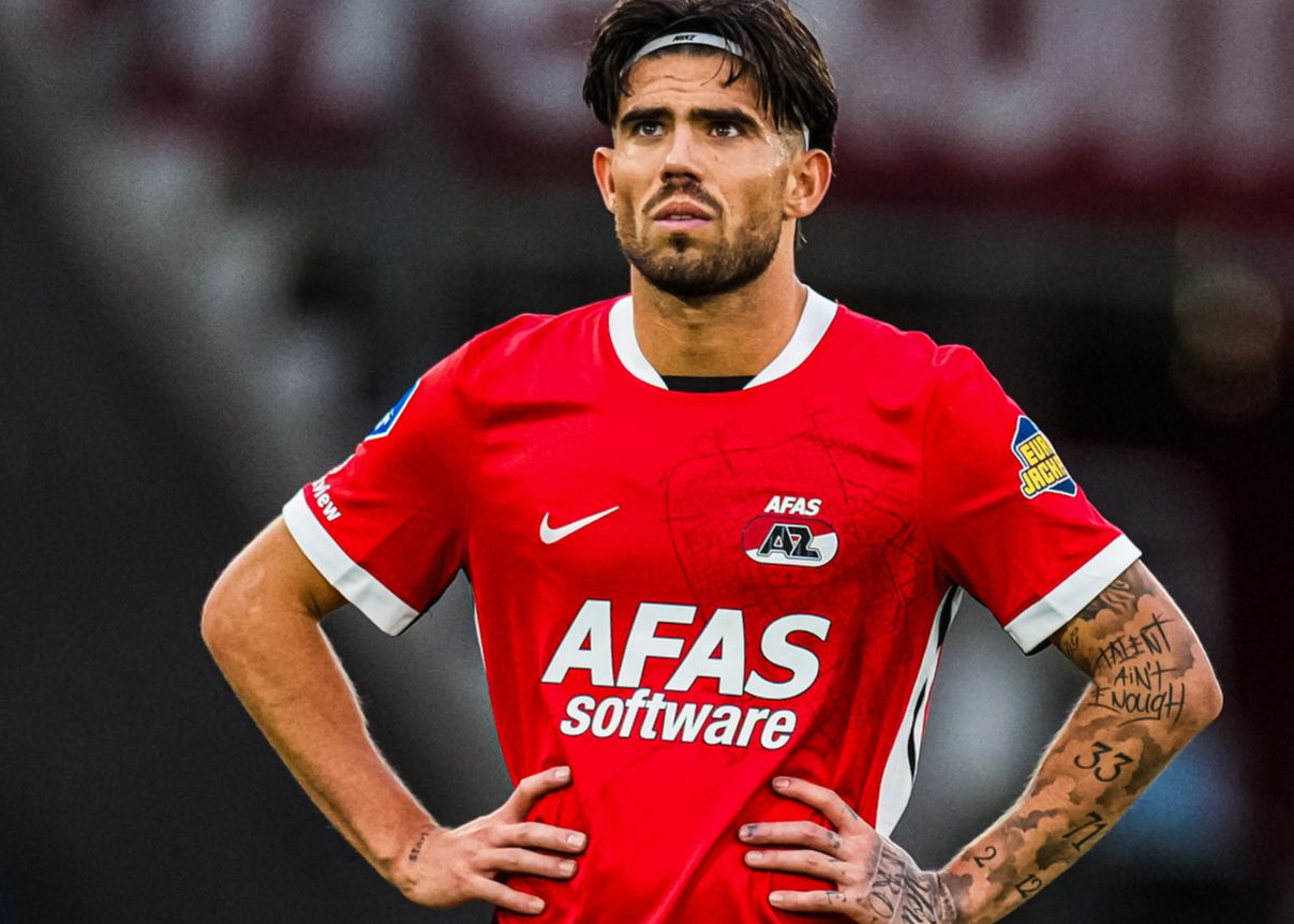 Oficial: Cassius, núcleo de defesa do AZ Alkmaar, foi submetido a uma cirurgia no tornozelo e deverá ficar afastado esta temporada