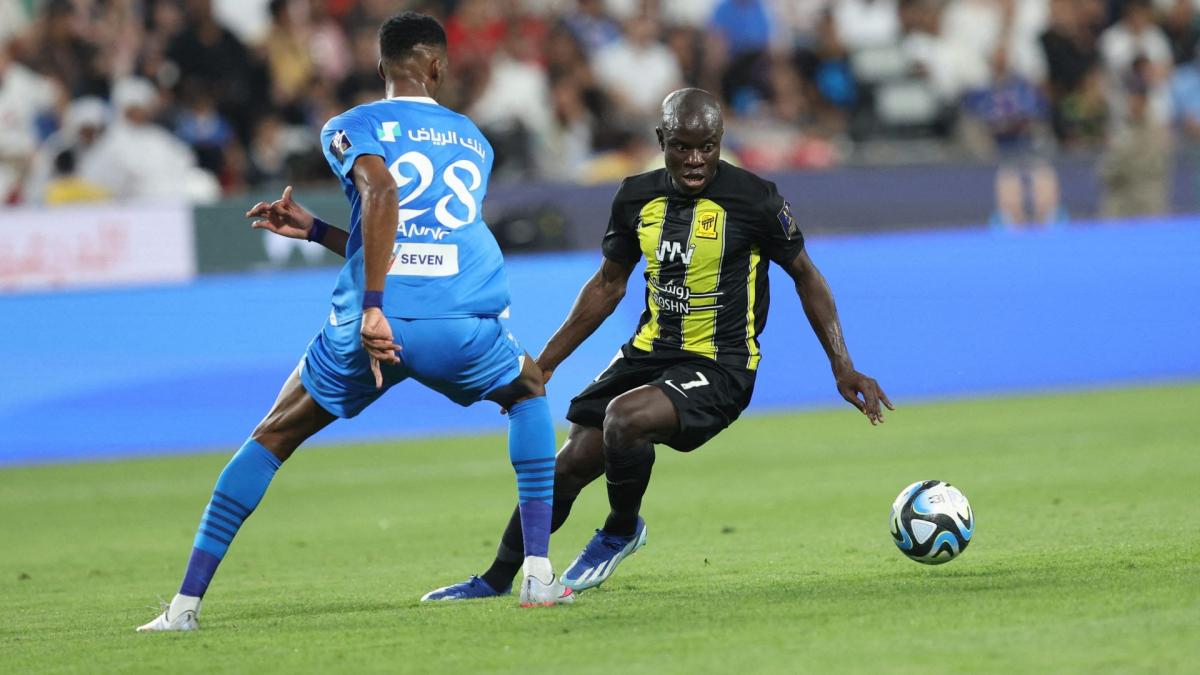Voltar para a Ligue 1? Kante responde aos rumores de ingressar no Paris FC: Tudo é possível