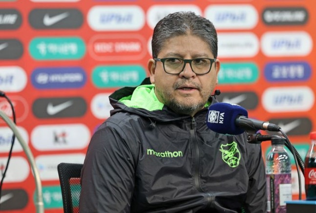 Técnico da Bolívia: A Coreia do Sul tem muitos jogadores muito fortes na Europa. Fizemos muitas análises
