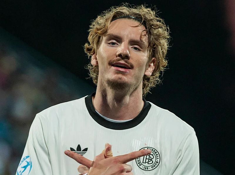 Walter Mader marcou 3 gols nos últimos dois jogos da seleção nacional, marcando sozinho todos os gols da seleção alemã