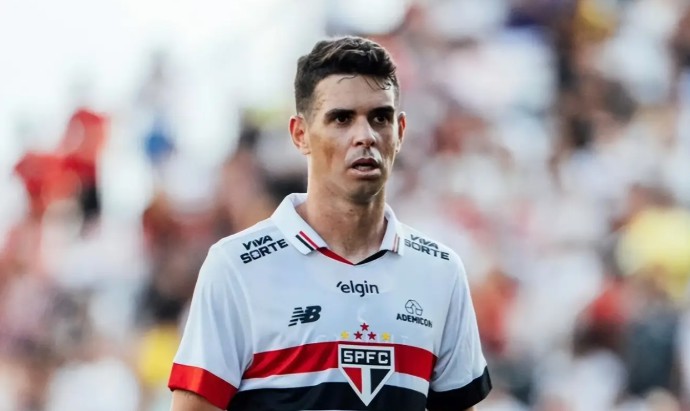 Dirigente de São Paulo: Oscar está bem, recebeu alta hospitalar e descansará nos próximos dias